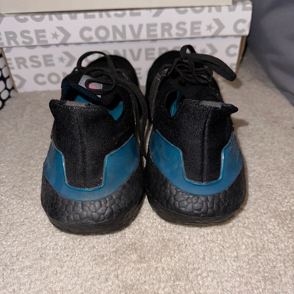 Ultraboost - Picture 5 of 5